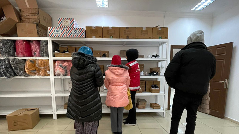 Sincan Yarım Elma Hayır Çarşısı'ndan Depremzedelere Destek