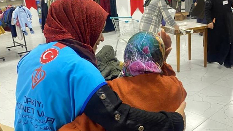 Etimesgut Müftülüğü Depremzedelere Aile Oluyor