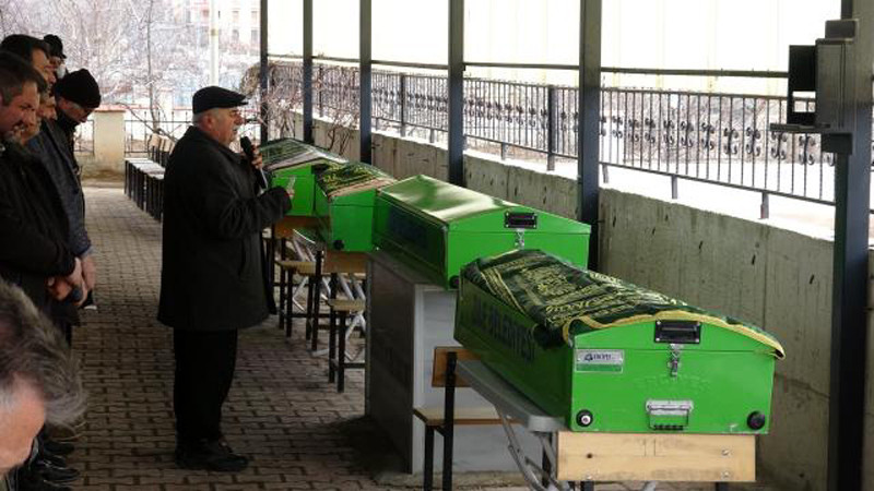 Ankara'da Cinnet Geçiren Astsubay 4 Kişiyi Öldürüp İntihar Etti