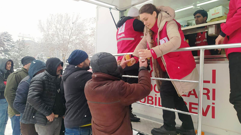 Kızılay Seferberlik İlan Etti