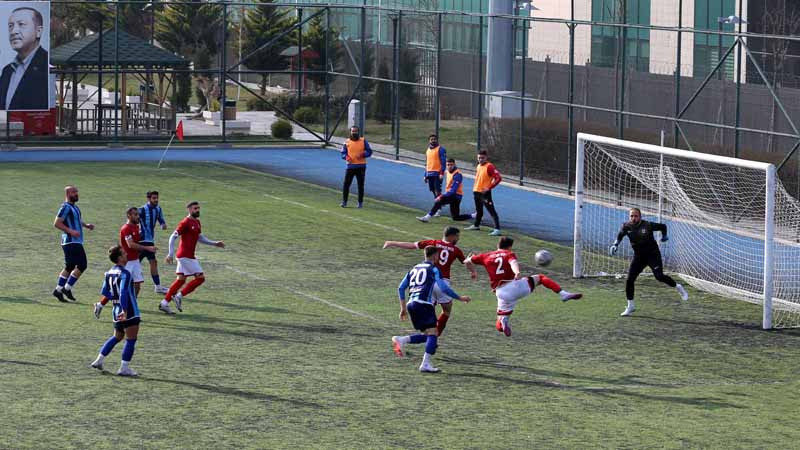 Yenimahalle Belediyespor Liderlik Koltuğuna Oturdu