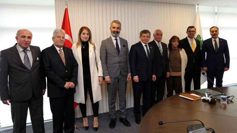 Gelecek Partisi'ne Yeni Katılımlar Devam Ediyor