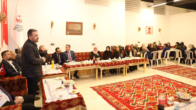 Pursaklar'da Şehit Aileleri ve Gazilerle İftar Programı