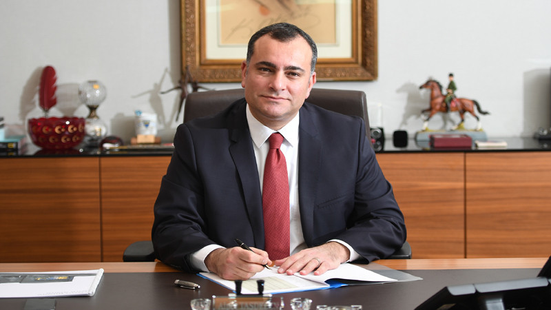 Alper Taşdelen'den Ramazan Bayramı Mesajı