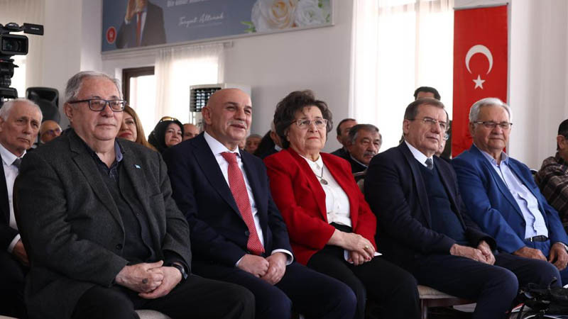 Keçiören'de 3 Mayıs Türkçülük Günü Paneli Düzenlendi