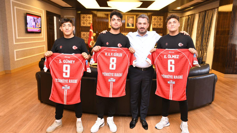 Pursaklar'ın 3 Sporcusuna Milli Takımdan Davet