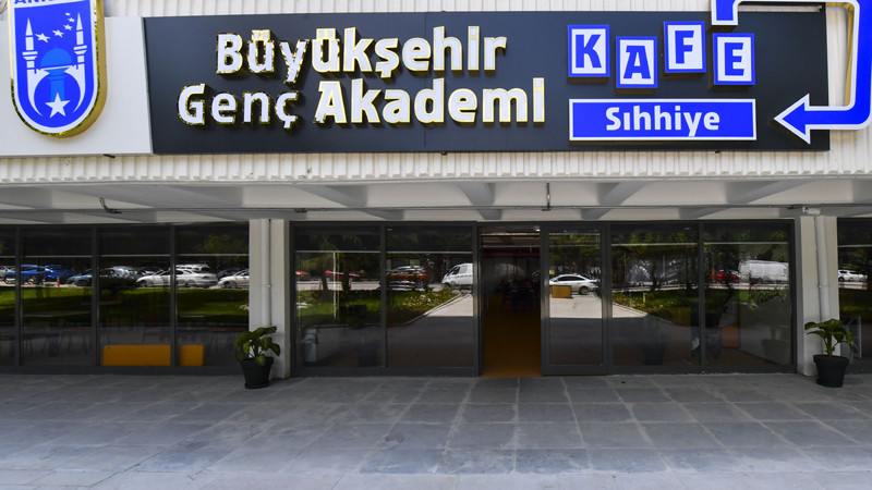 Genç Akademi Kafe Sıhhiye Gençlerin Hizmetinde
