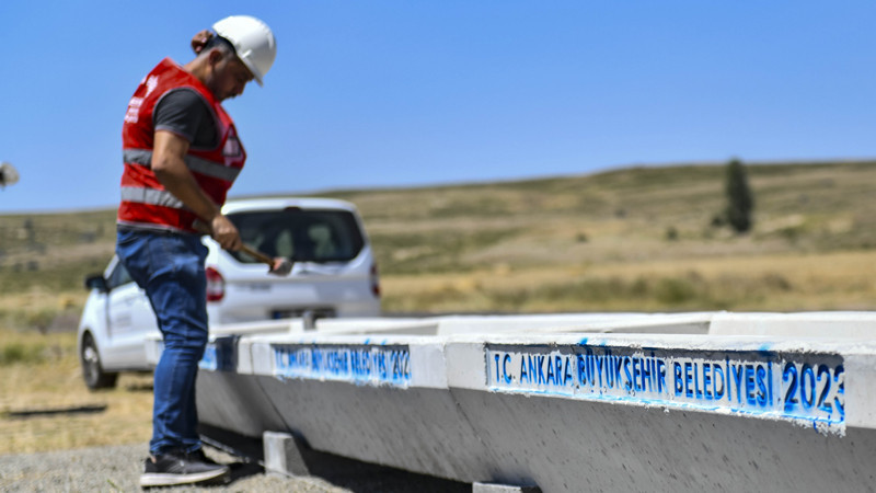Ankara Çiftçisine Büyükşehir'den Sıvat Desteği