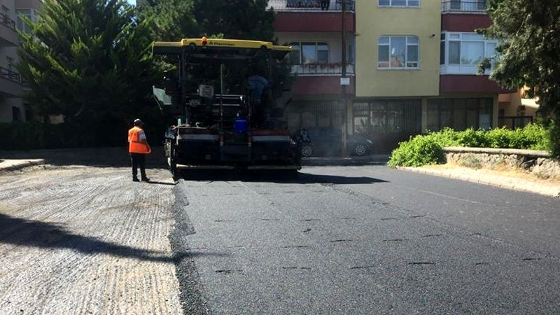 Pursaklar'ın Yolları Belediye Ekiplerince Yenileniyor