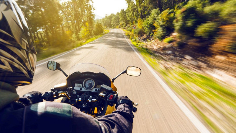 Motosikletler İçin Eğitim Şartı ve 21 Yaş Sınırı Geliyor