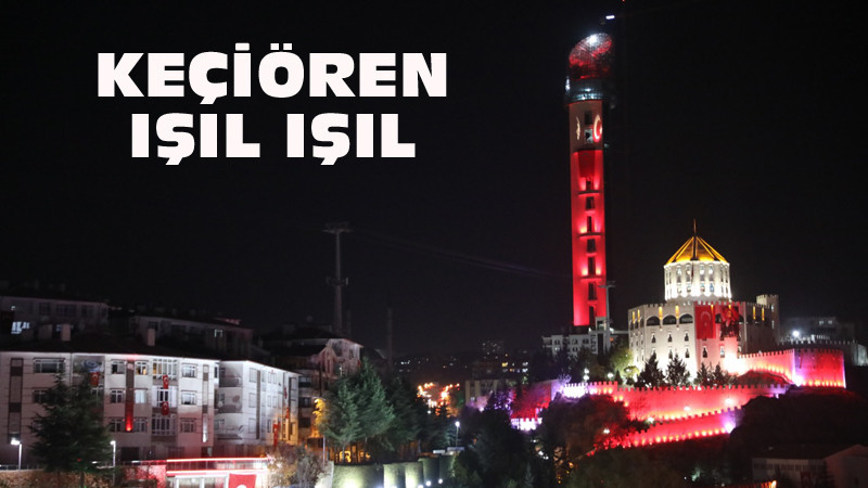 Cumhuriyet Kulesi 100. Yıla Özel Işıklandırıldı
