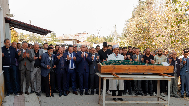 Peçenekli Süleyman Toprağa Verildi