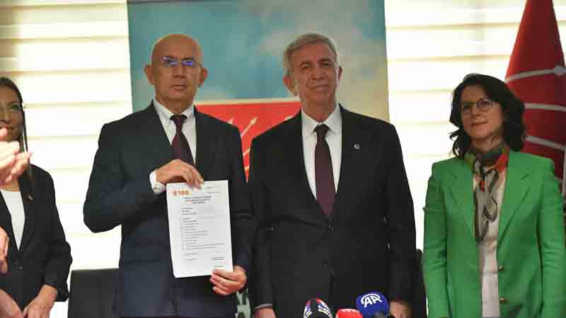 Mansur Yavaş CHP'den Adaylık Başvurusunu Yaptı