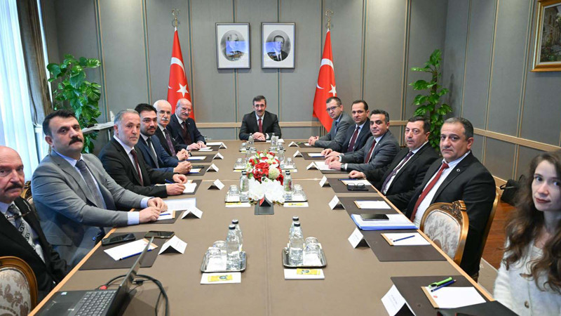 ATO'dan Cumhurbaşkanı Yardımcısı Yılmaz'a Ziyaret