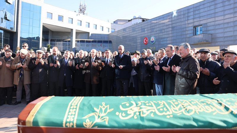 Gölbaşı Eski Belediye Başkanı Son Yolculuğuna Uğurlandı