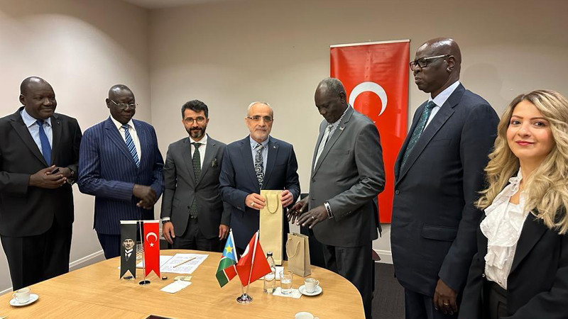 Yalçın Topçu Güney Sudan Heyetini Kabul Etti