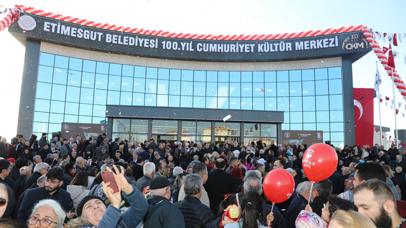 Etimesgut 100. Yıl CKM Yüzyıllık Destanla Açıldı