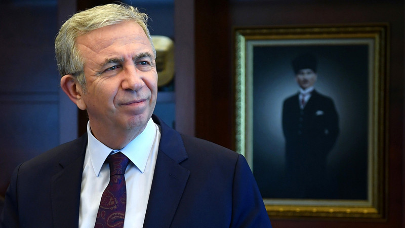 Mansur Yavaş Yılbaşı Mesajı Yayınladı