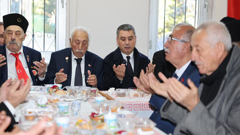 Gölbaşı'nda Şehitler İçin Mevlid Programı Düzenlendi
