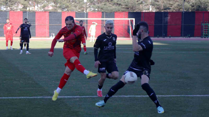 Etimesgut Belediyespor Lideri Deplasmanda Devirdi