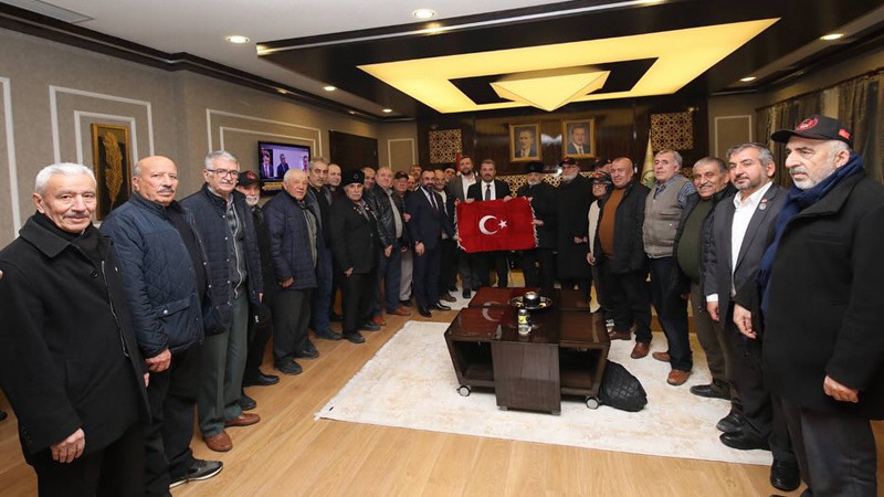 Gazi ve Şehit Ailelerinden Ertuğrul Başkana Tam Destek
