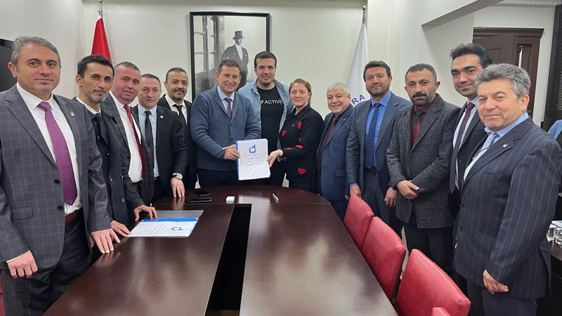 Berberler İçin İndirimli Ağız ve Diş Sağlığı Hizmeti