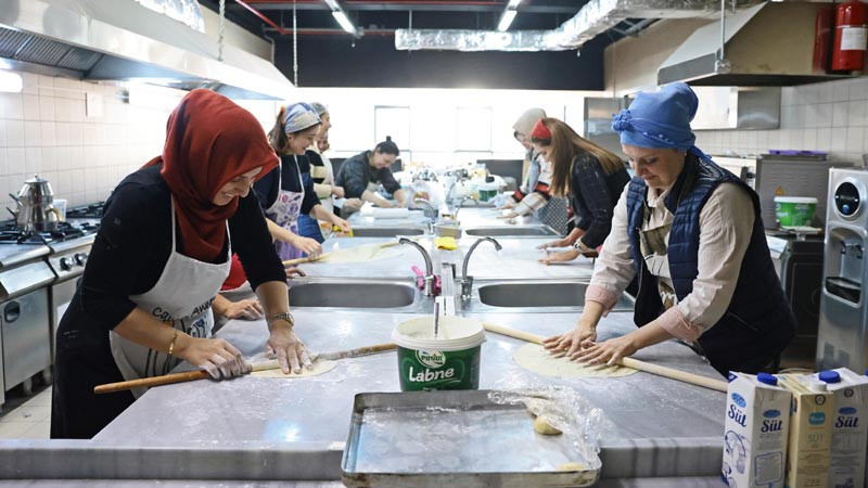 Pastacı Çırakları Çankaya'da Yetişiyor