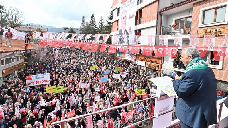 Mansur Yavaş'tan Kızılcahamam'da Miting Gibi Açılış