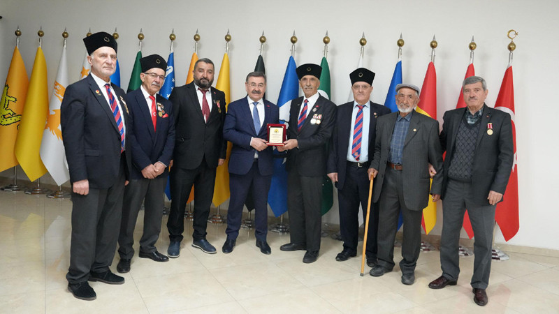 Gaziler ve Şehit Ailelerinden Yakup Odabaşı'na Ziyaret