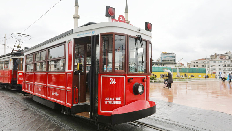 İstiklal Caddesi'ne Bataryalı Tramway Geliyor