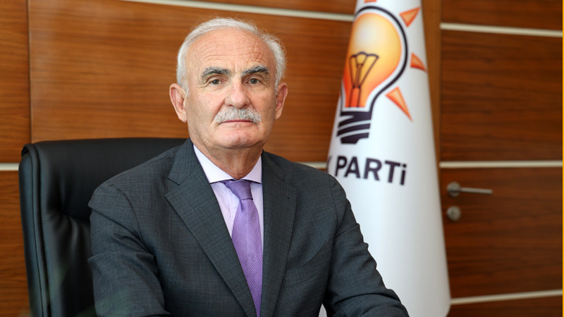 Yusuf Ziya Yılmaz'dan 23 Nisan Bayram Mesajı