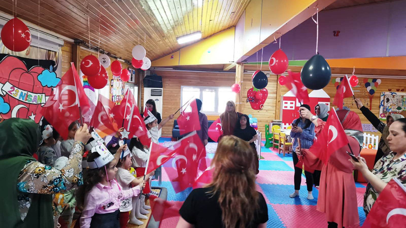 Sincan Bebek Kütüphanesi'nde 23 Nisan Heyecanı