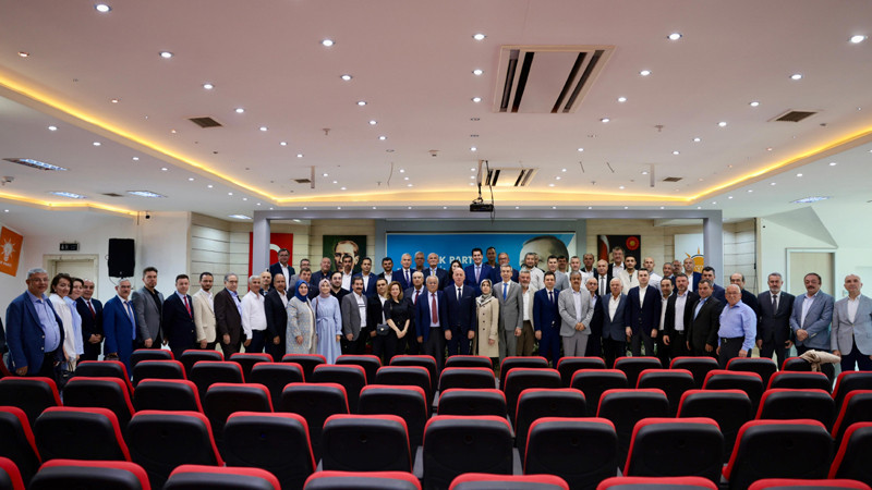 Yusuf Ziya Yılmaz Denizli'de Teşkilatlarla Buluştu