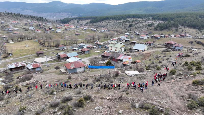 Güdül Sorgun Yaylasında Doğa Yürüyüşü Yapıldı
