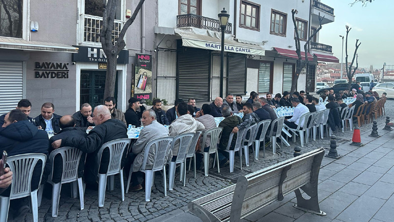 Ulus Çantacılar Sokağında Gelenek Bozulmadı