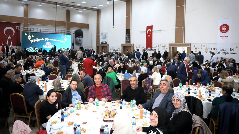 Karadenizliler Keçiören'de İftar Sofrasında Bir Araya Geldi