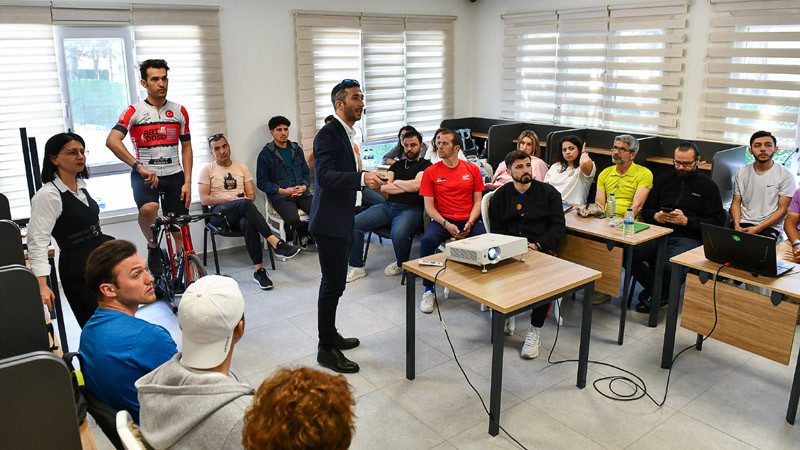 Ankara Büyükşehir'den Bisiklet Sporuna Büyük Destek
