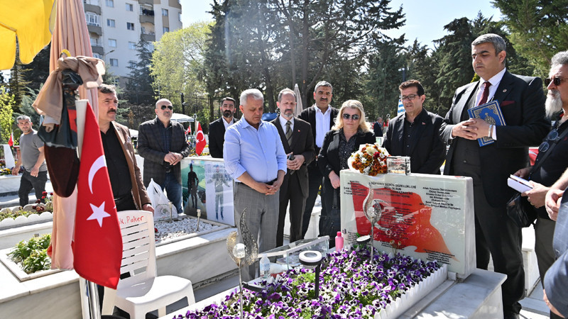 Şahin'den Şehitler Haftası'nda Anlamlı Ziyaret