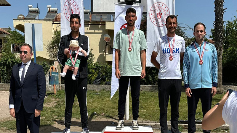 Kahramankazan Bocce'cileri Madalyaları Garantiledi