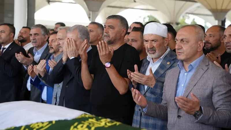 Alparslan Doğan'ı 30 Binden Fazla Kişi Başsağlığı Ziyaretinde Bulundu