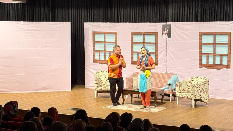 Sincan'da Her Hafta Sonu Tiyatro Rüzgarı