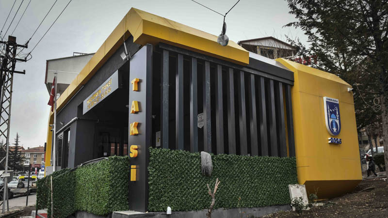 Ankara Büyükşehir Belediyesi Taksi Duraklarını Yeniliyor