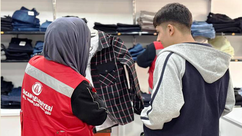 Çocukların Bayramlıkları Sincan Belediyesi'nden 