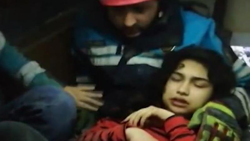 Ankara İtfaiyesi Kahramanmaraş'ta 20 Can Kurtardı
