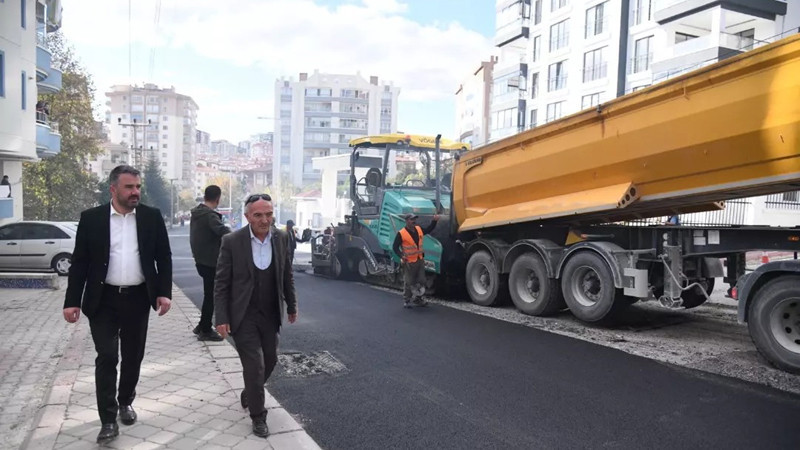 Pursaklar'da Yol Yenileme Seferberliği