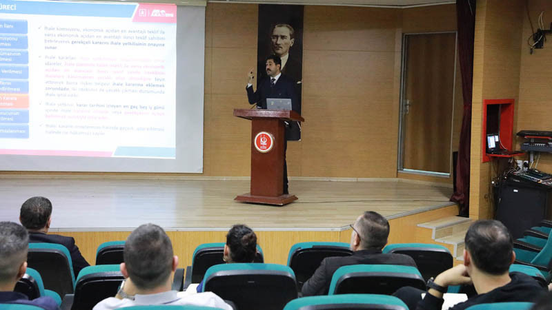Keçiören'de Belediye Personeline Kamu İhale Eğitimi