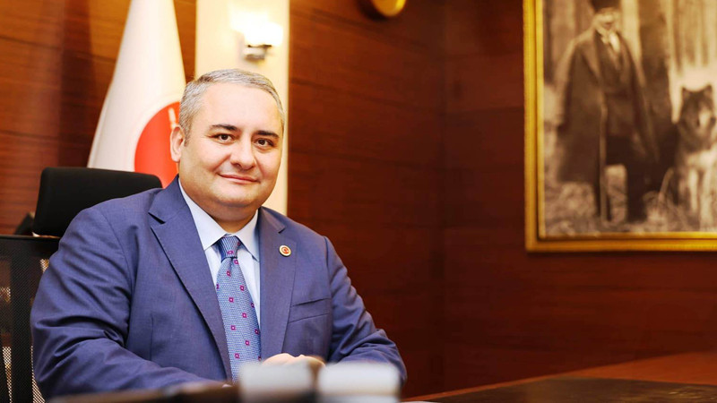 Mesut Özarslan'dan 29 Ekim Cumhuriyet Bayramı Mesajı