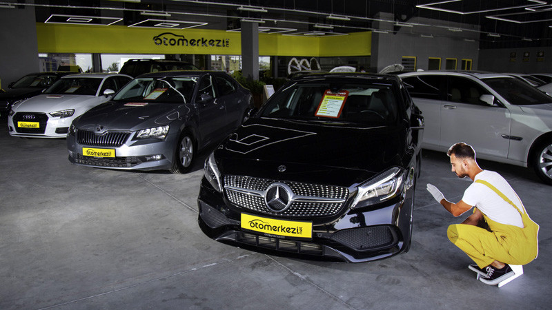 Araç Satışında Yeni Dönem: Vitrine Koy