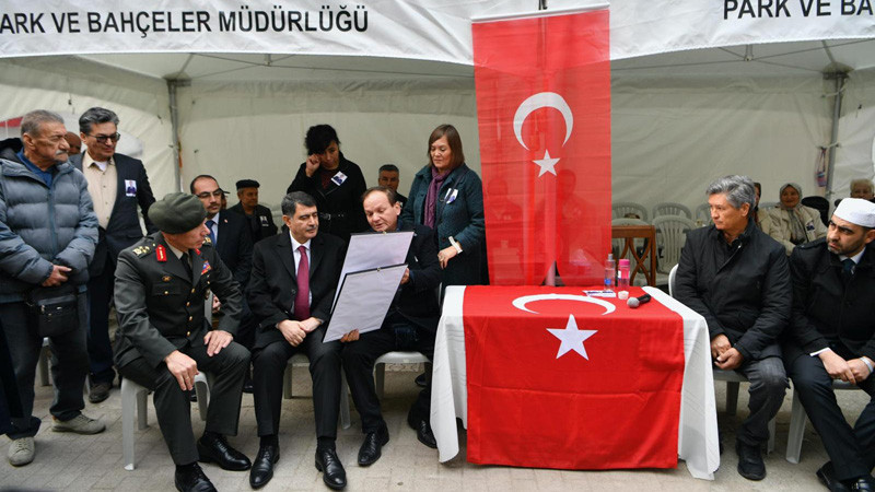 Mamak'ta Şehit Evi Bayraklarla Donatıldı