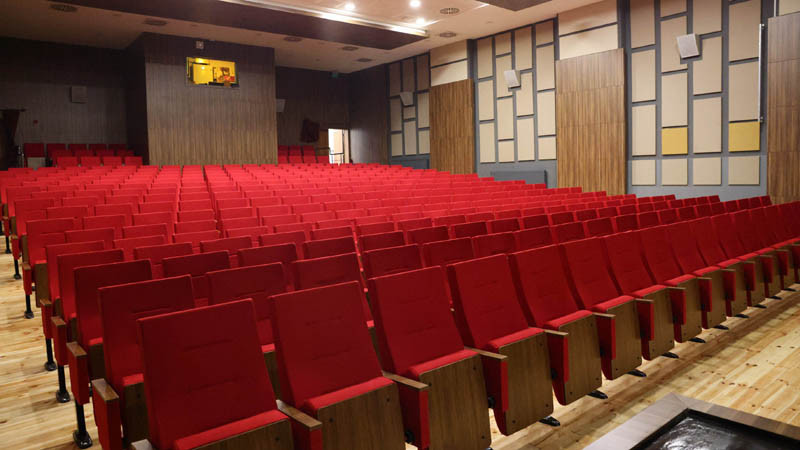 Yılmaz Güney Sahnesi Yenilendi